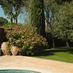 וילה Private Vilamoura With Pool And Large Garden קווארטיירה